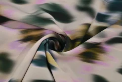 Travelstof – Blurry