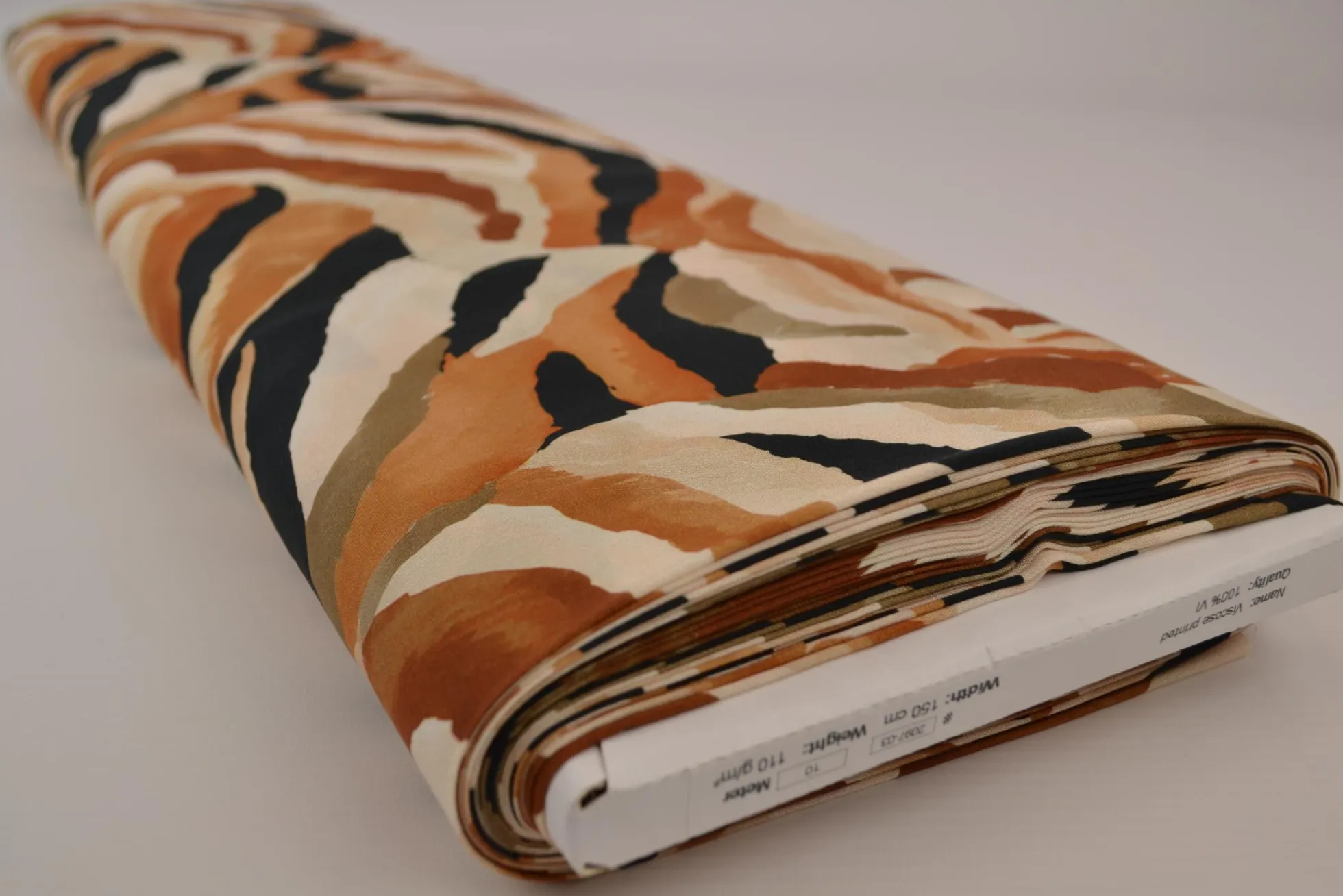Viscose – Abstract animal brown