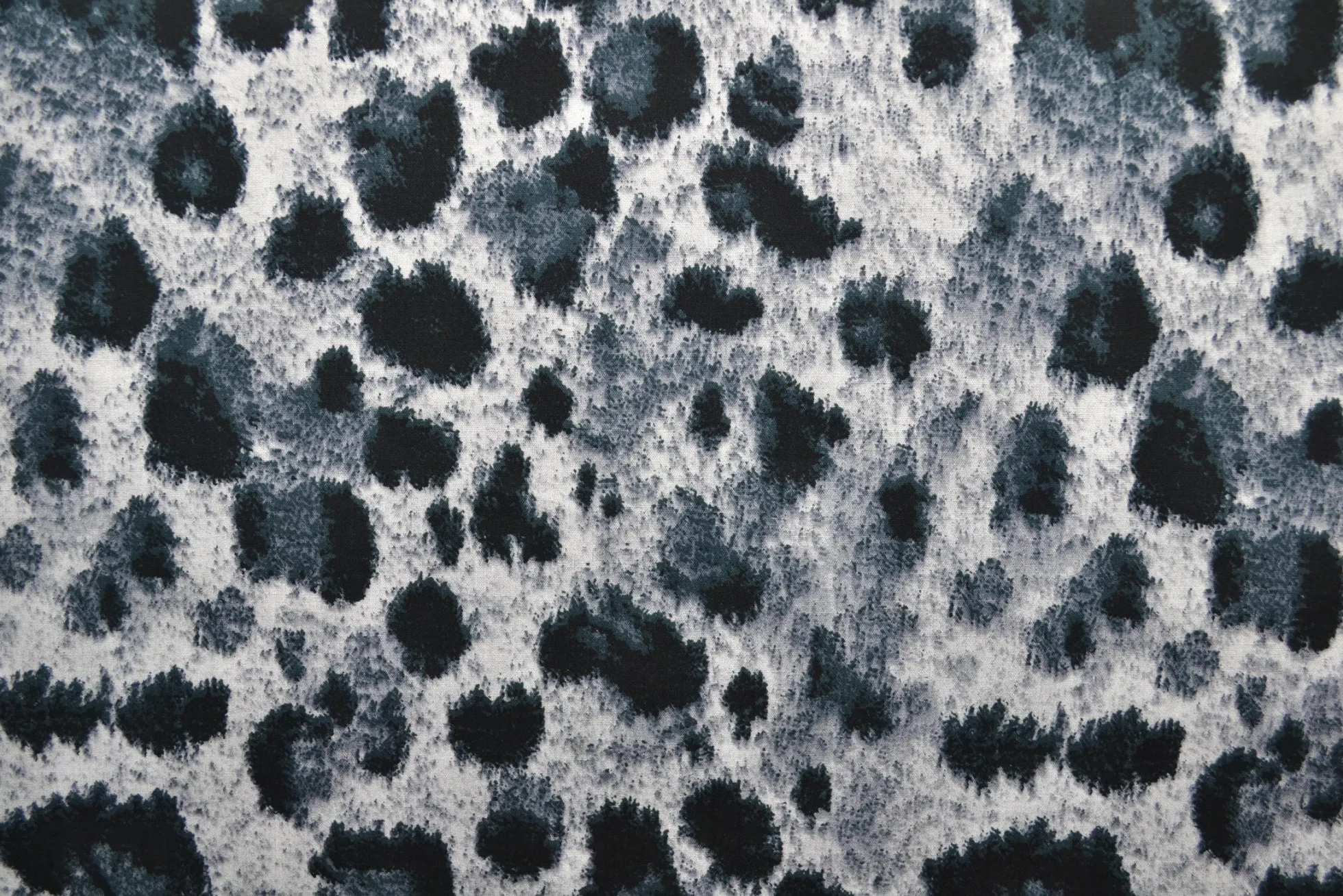 Viscose – Desert leopard grey