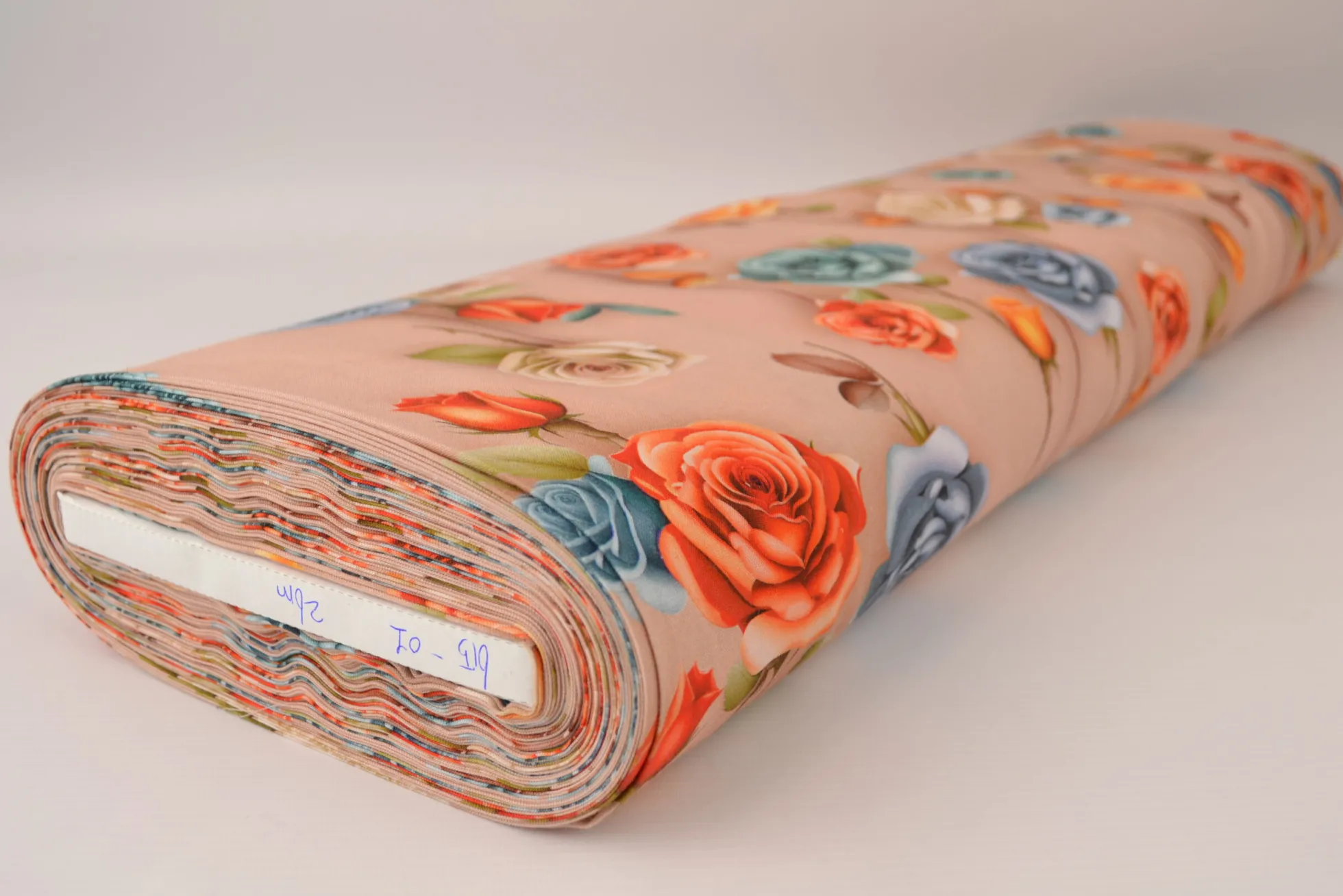 Viscose digitaal – Roses old pink