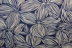 Viscose – Flower drawing navy
