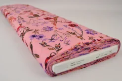 Viscose – Grassy flowers on pink