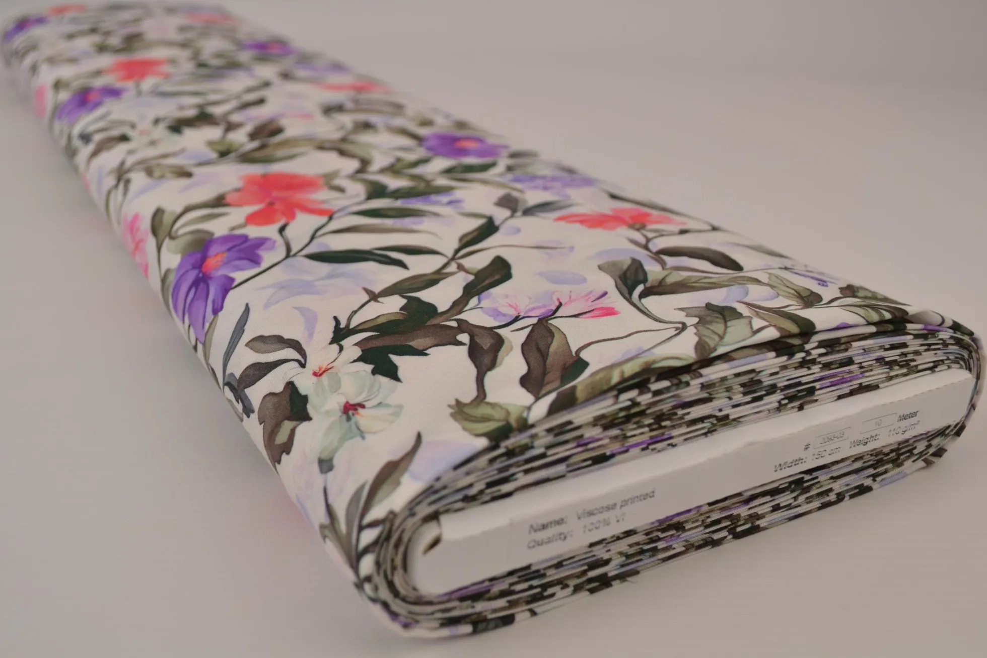 Viscose – Romantic garden white