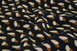 Viscose – Spotlight on navy