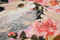 Viscose tricot – Black Rose Elegance