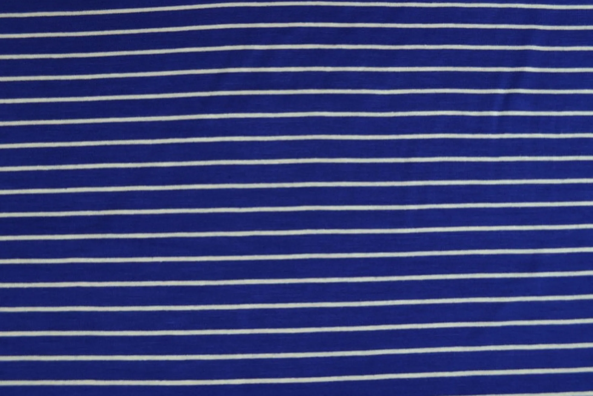 Viscose tricot – Blauw en wit gestreept