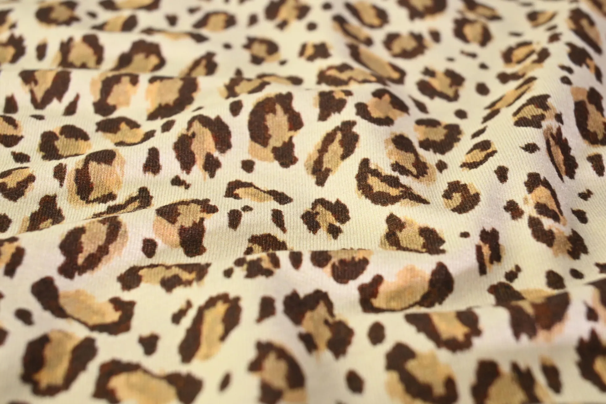 Viscose tricot – Classic leopard