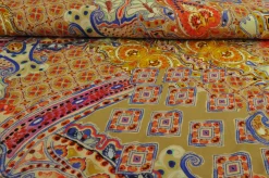 Viscose tricot – Colorful paisley