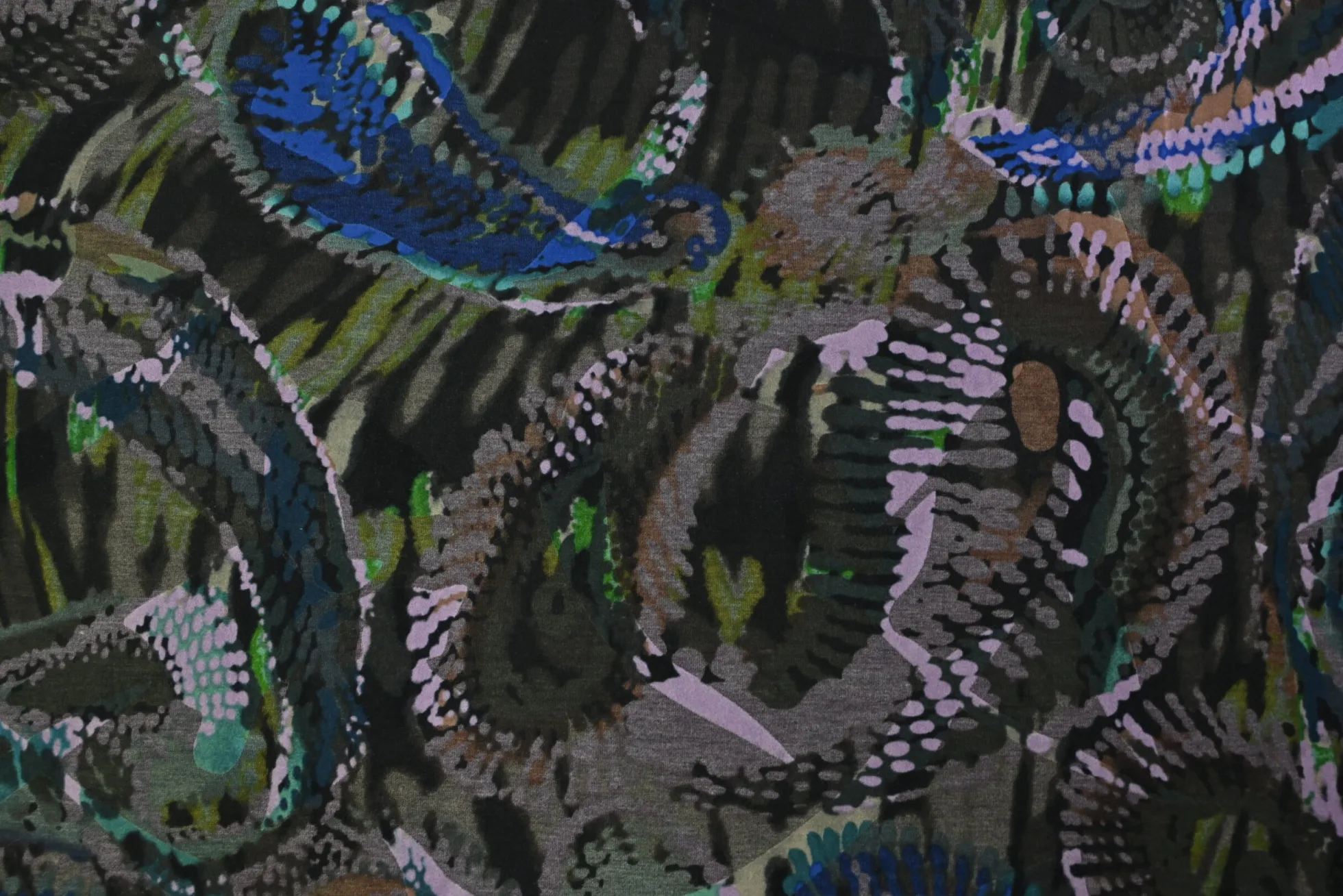 Viscose tricot – Flockprint – Mystic paisley