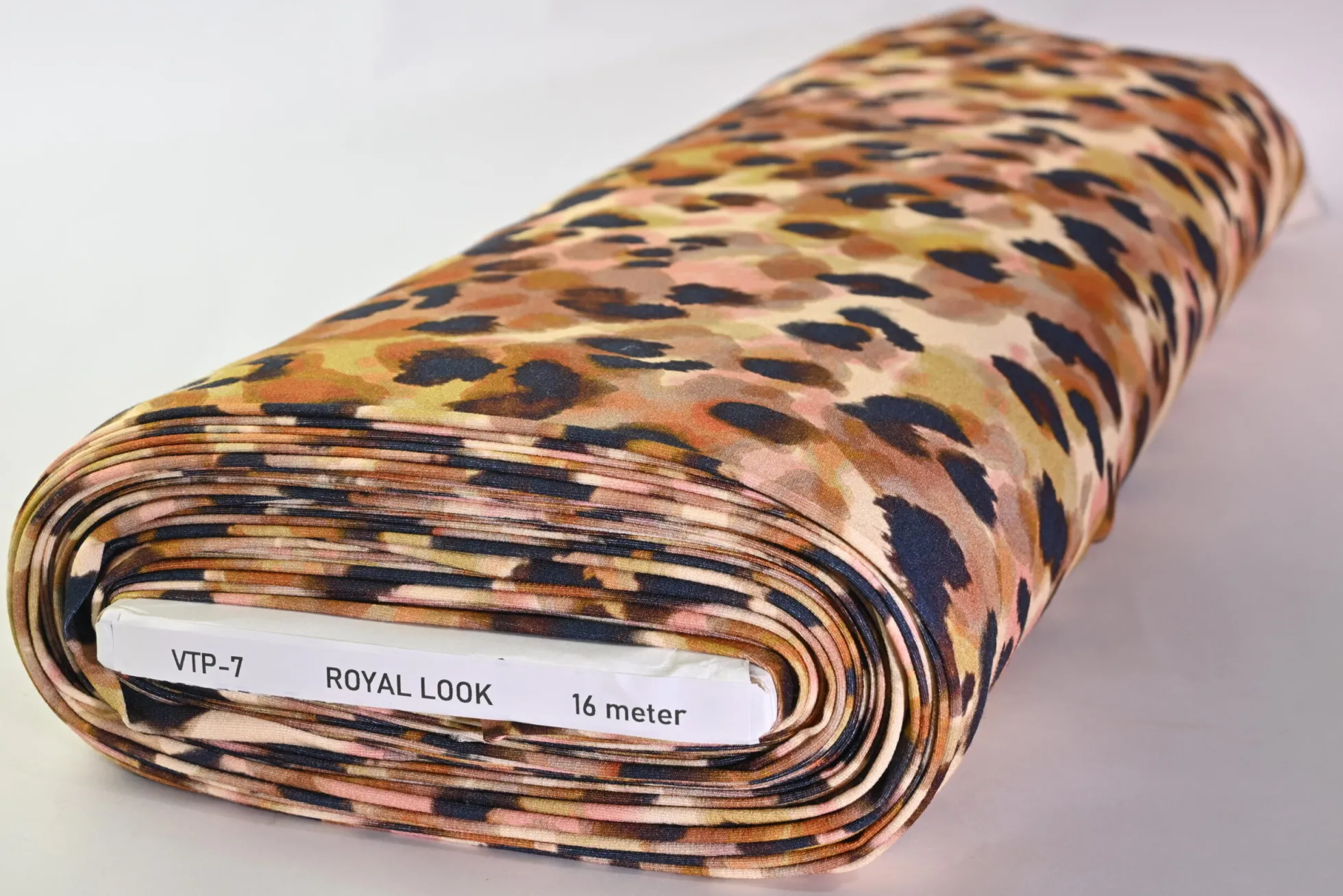 Viscose tricot – Soft leopard blush