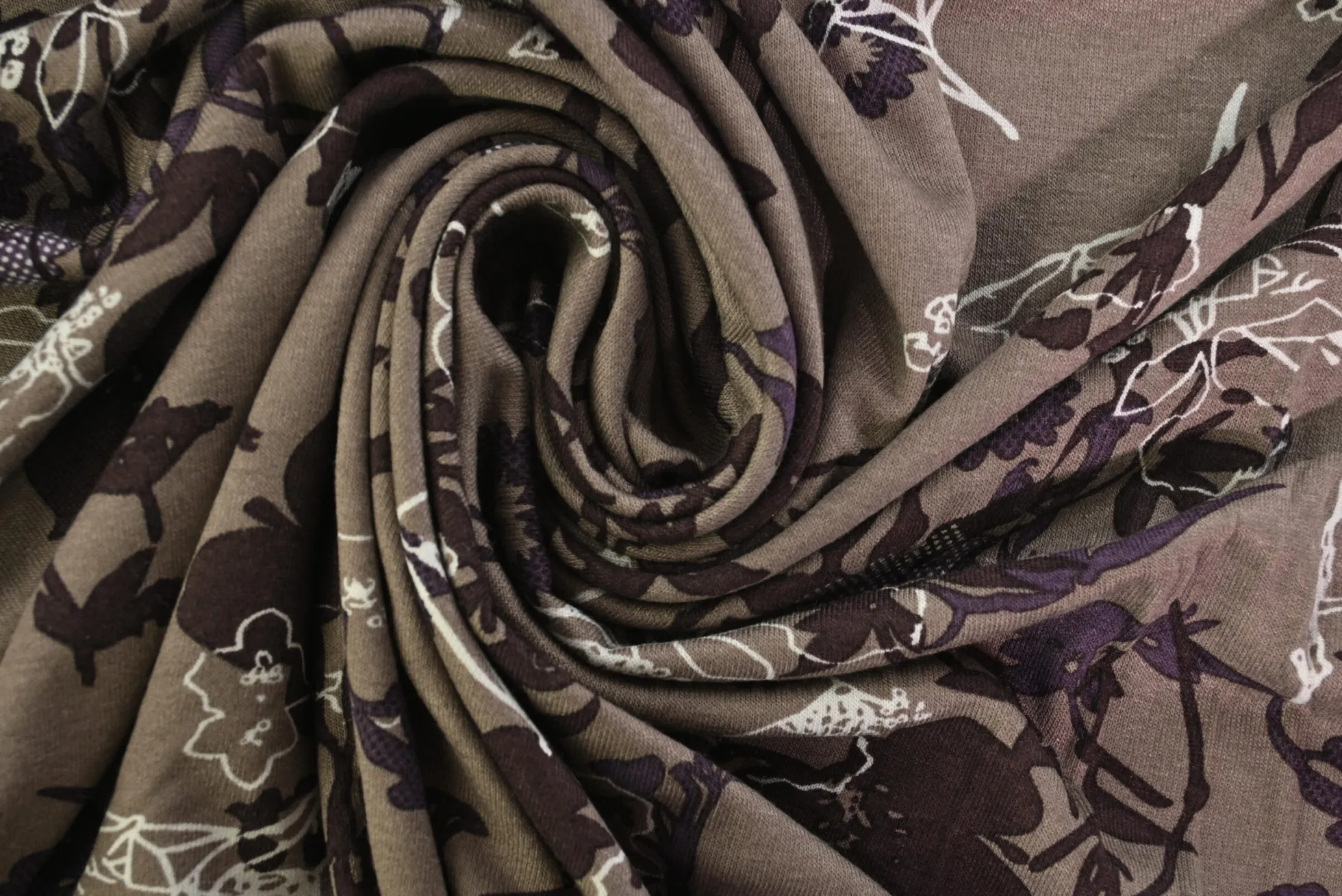 Viscose tricot – Taupe Midnight Floral