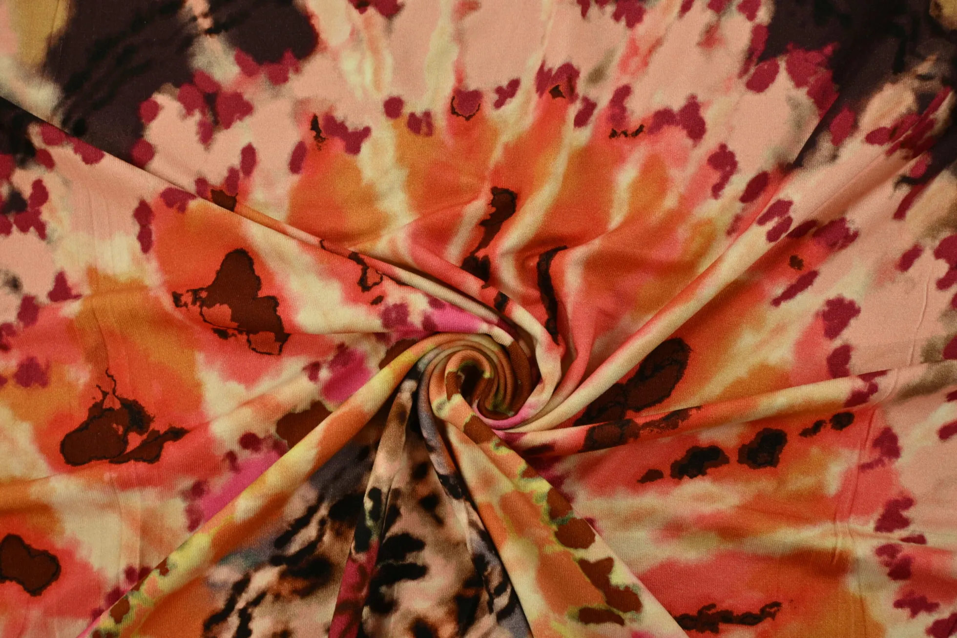 Viscose tricot – Tie-dye pink