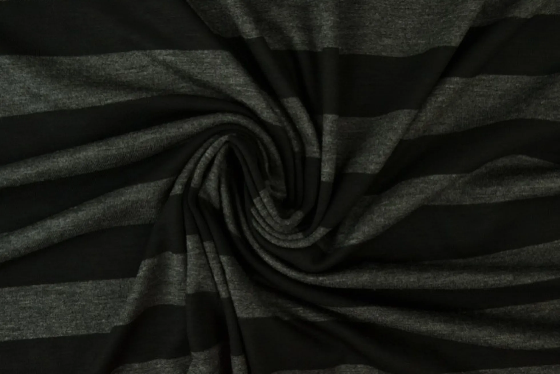 Viscose tricot – Zwart en donkergrijs gestreept