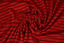 Viscose tricot – Zwart en rood gestreept