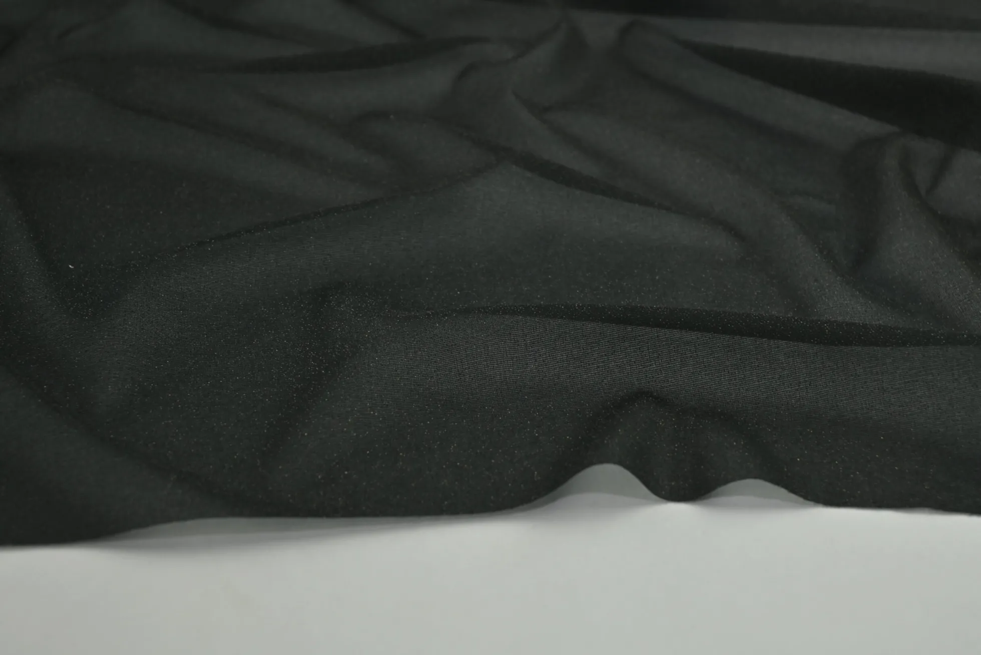 Vlieseline K 16104 – Zwart 150cm